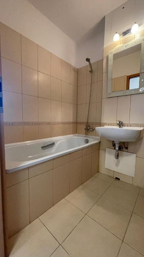 Studio Old Town City Center Calea Victoriei Bucharest Exterior photo